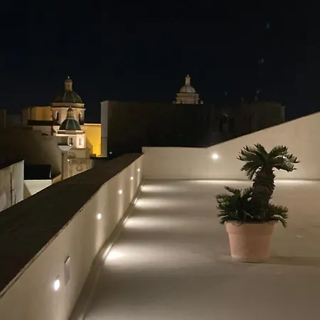 Апартаменты La Dimora Del Principe Luxury House